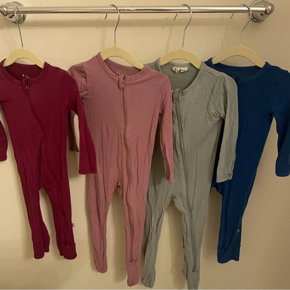 Kyte Baby Zipper Footie and Romper Bundle